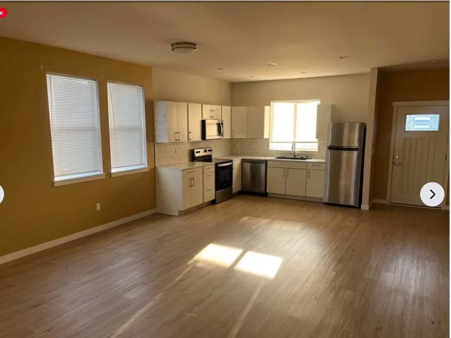 6013 E F St - Photo 2 of 11