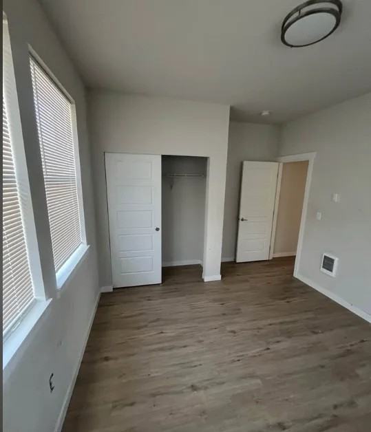 6013 E F St - Photo 4 of 11