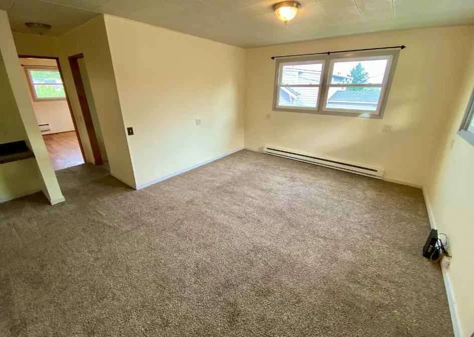 749 N 105th St #B - Photo 3 of 9