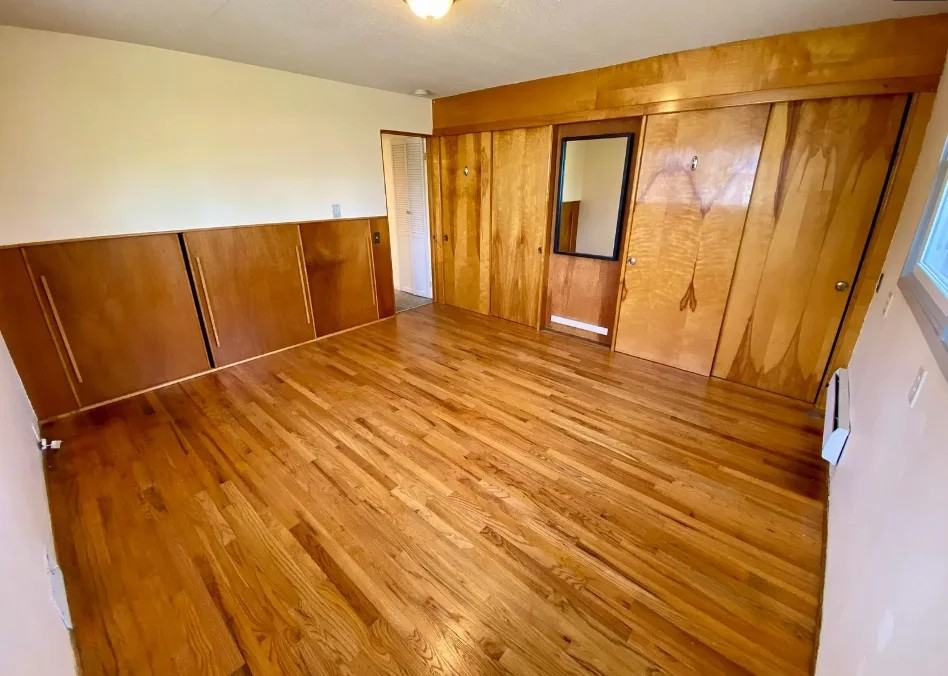 749 N 105th St #B - Photo 7 of 9