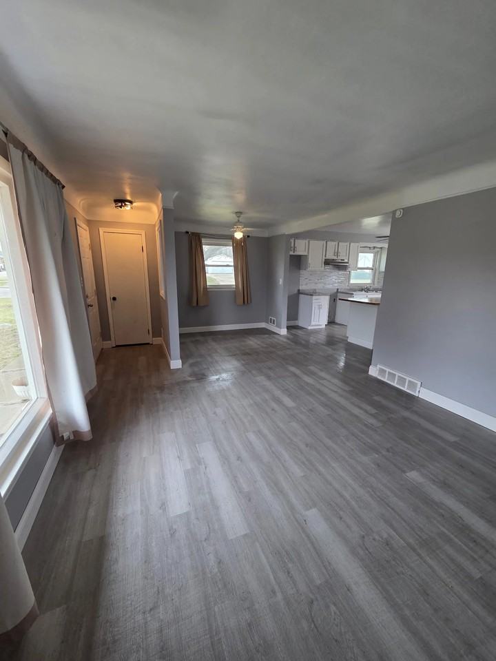 3214 Cherokee Ave - Photo 4 of 12