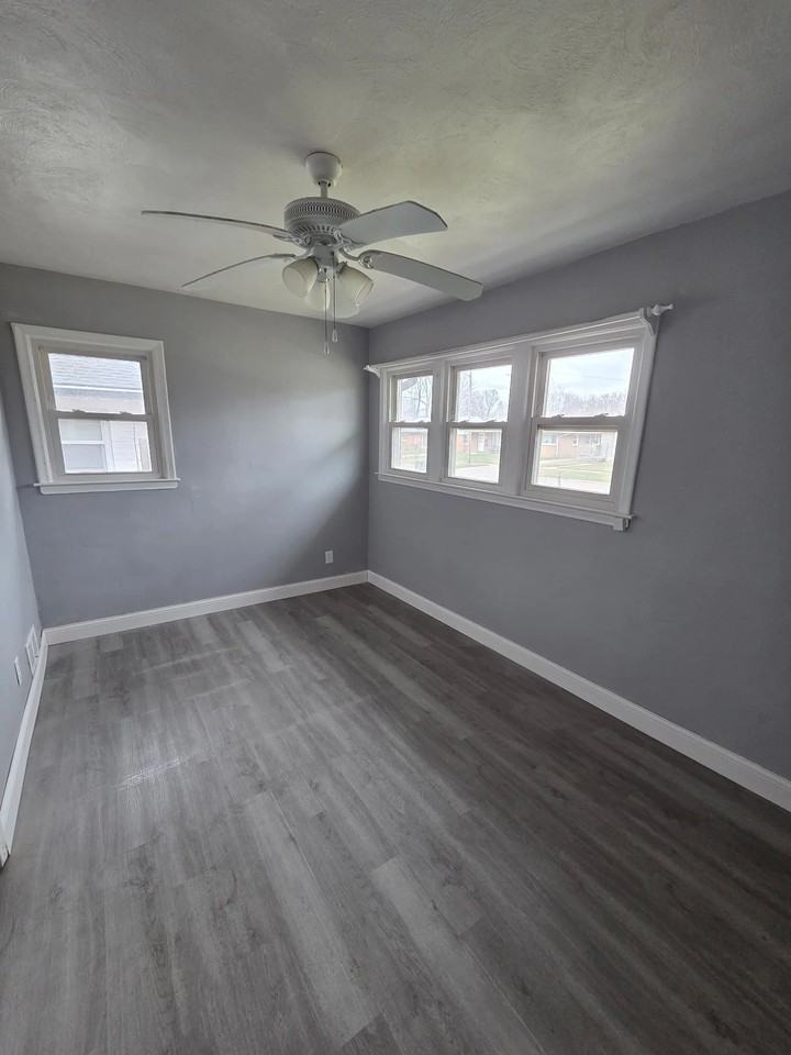 3214 Cherokee Ave - Photo 7 of 12