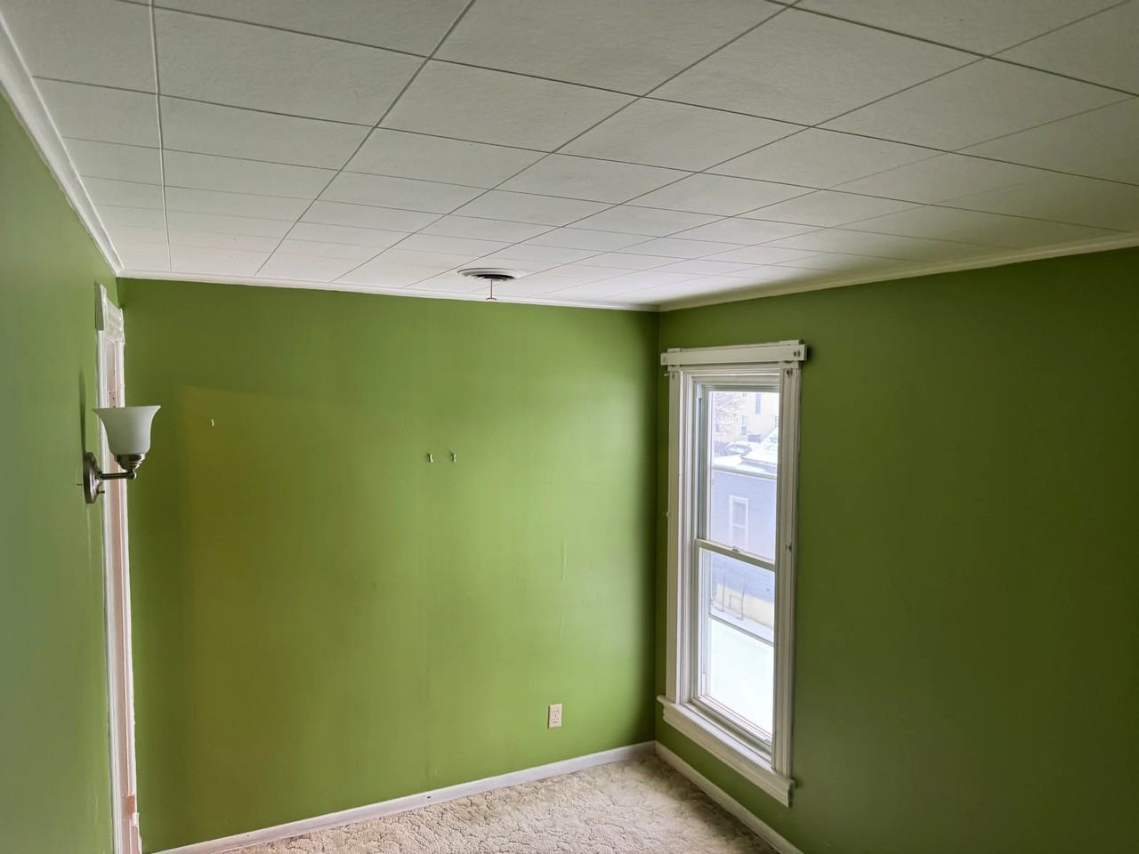 965 E Lovejoy St - Photo 7 of 11