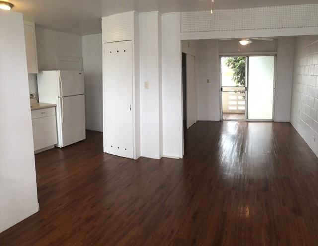 Walker Villas - Photo 3 of 15