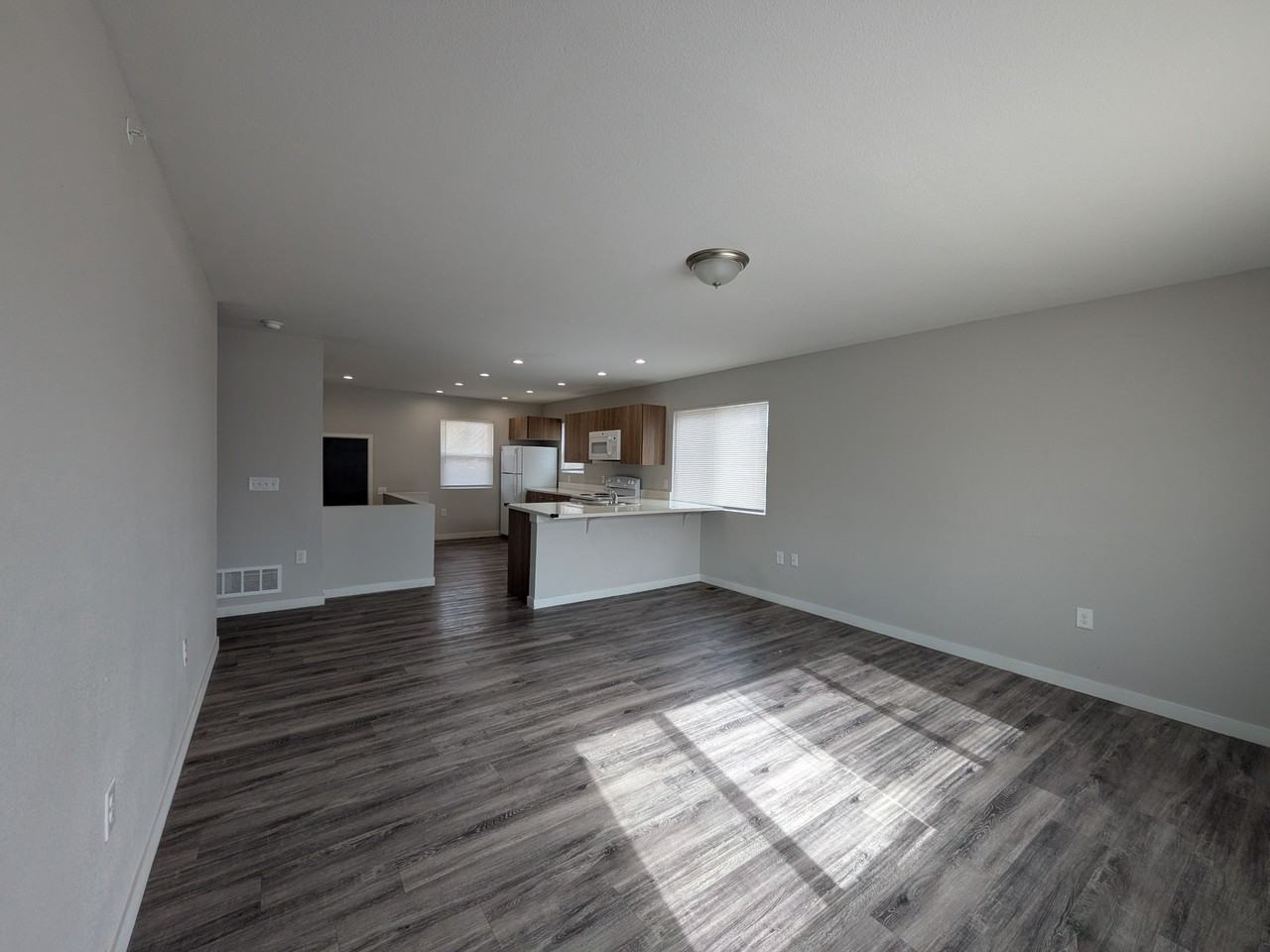 65 South 18th Avenue-C - Photo 2 of 20