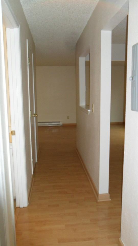 Hidden Hills Apts - Photo 4 of 50