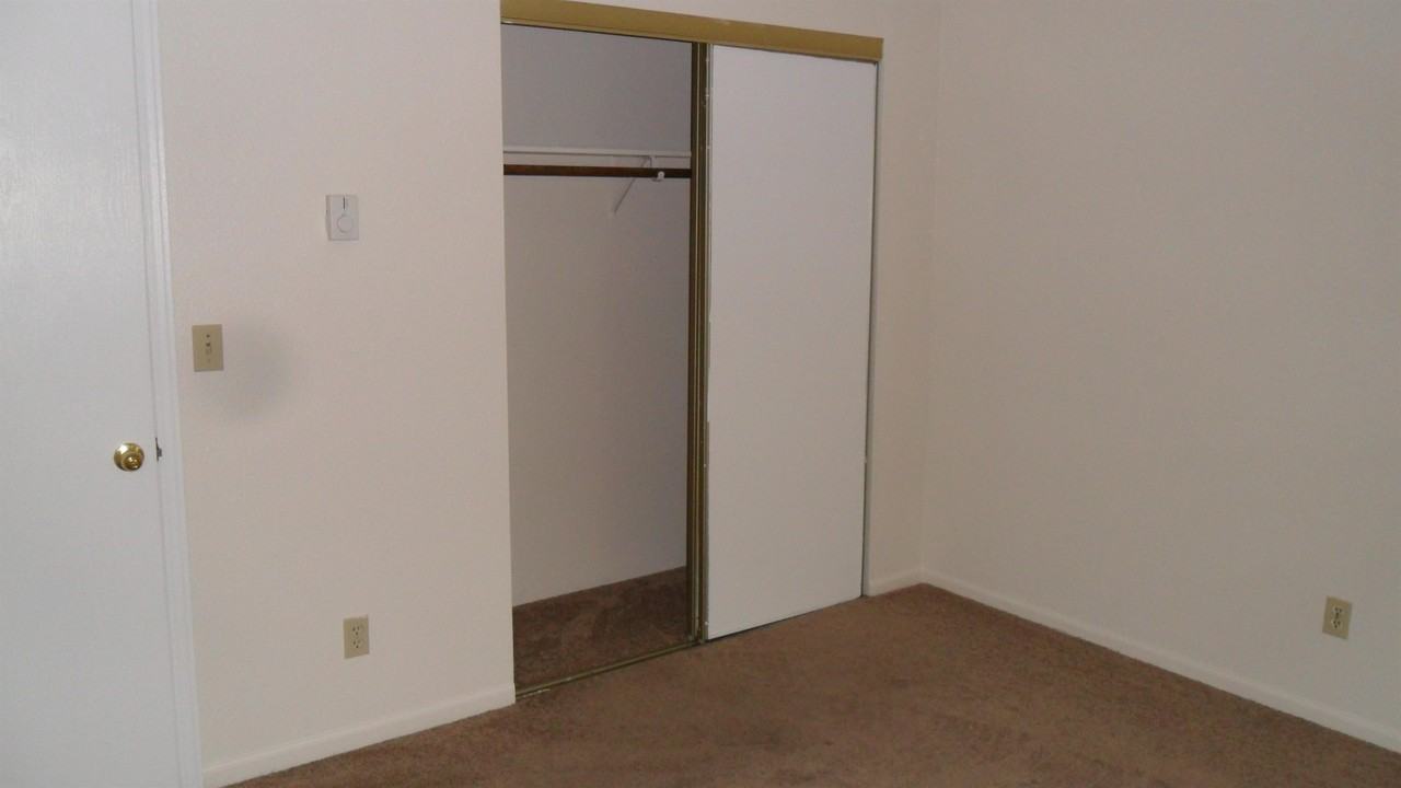 Hidden Hills Apts - Photo 7 of 50