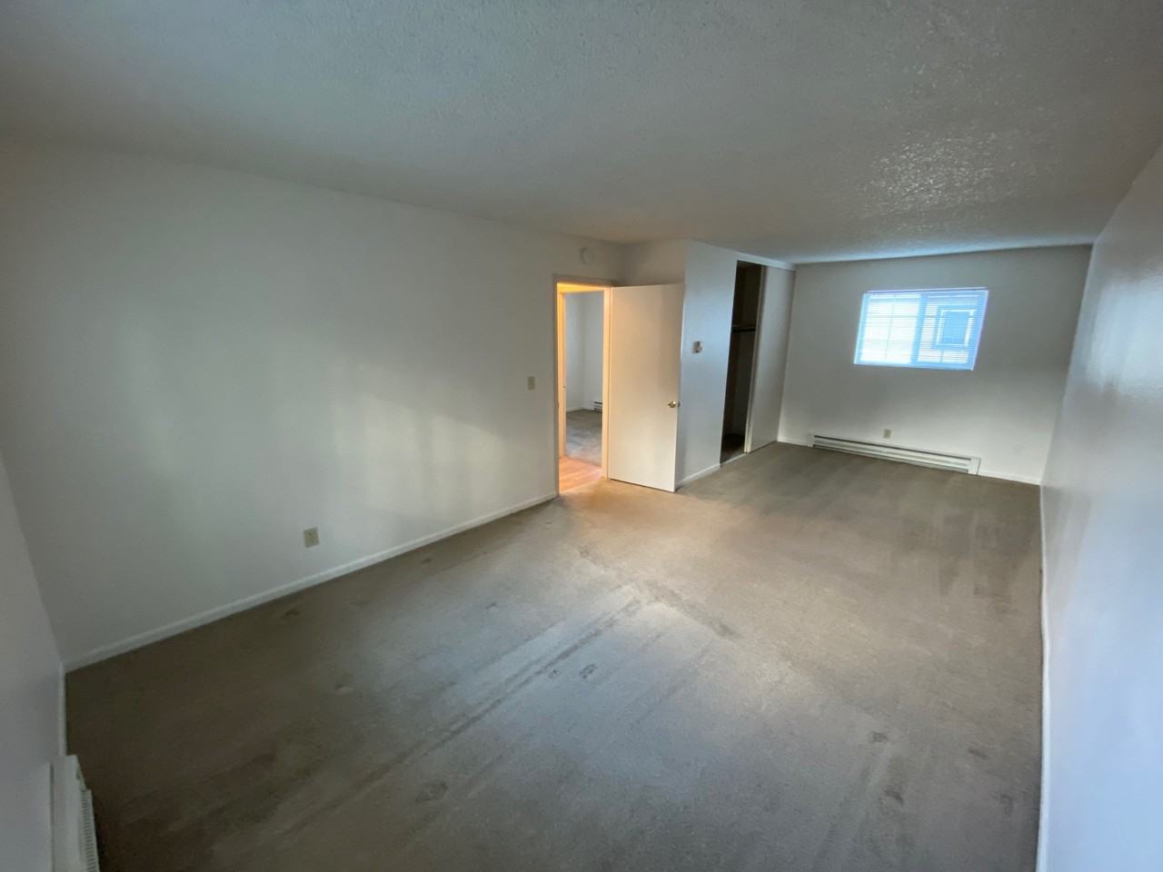 Hidden Hills Apts - Photo 5 of 12