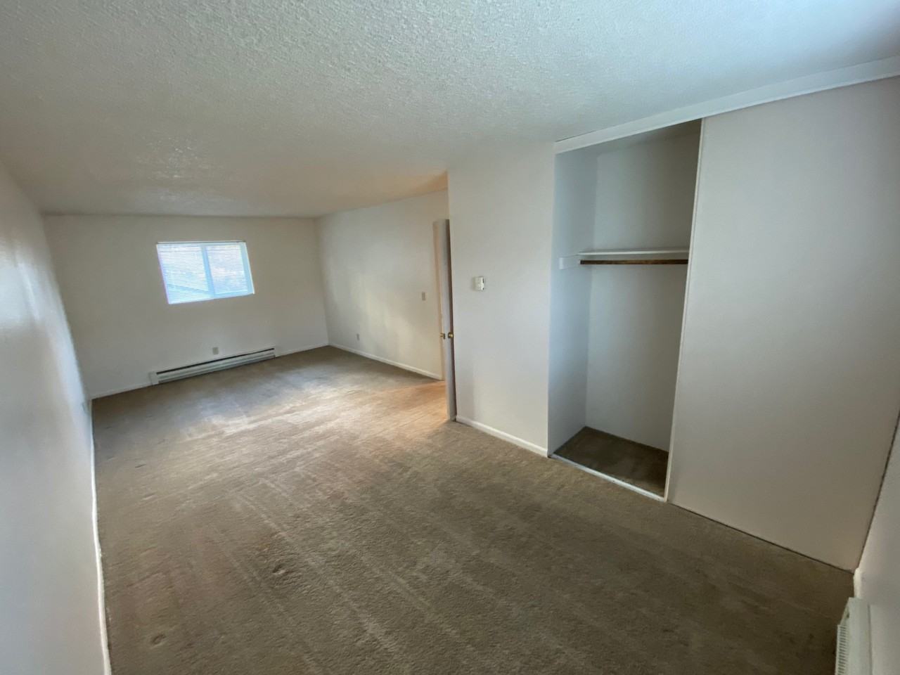 Hidden Hills Apts - Photo 6 of 12
