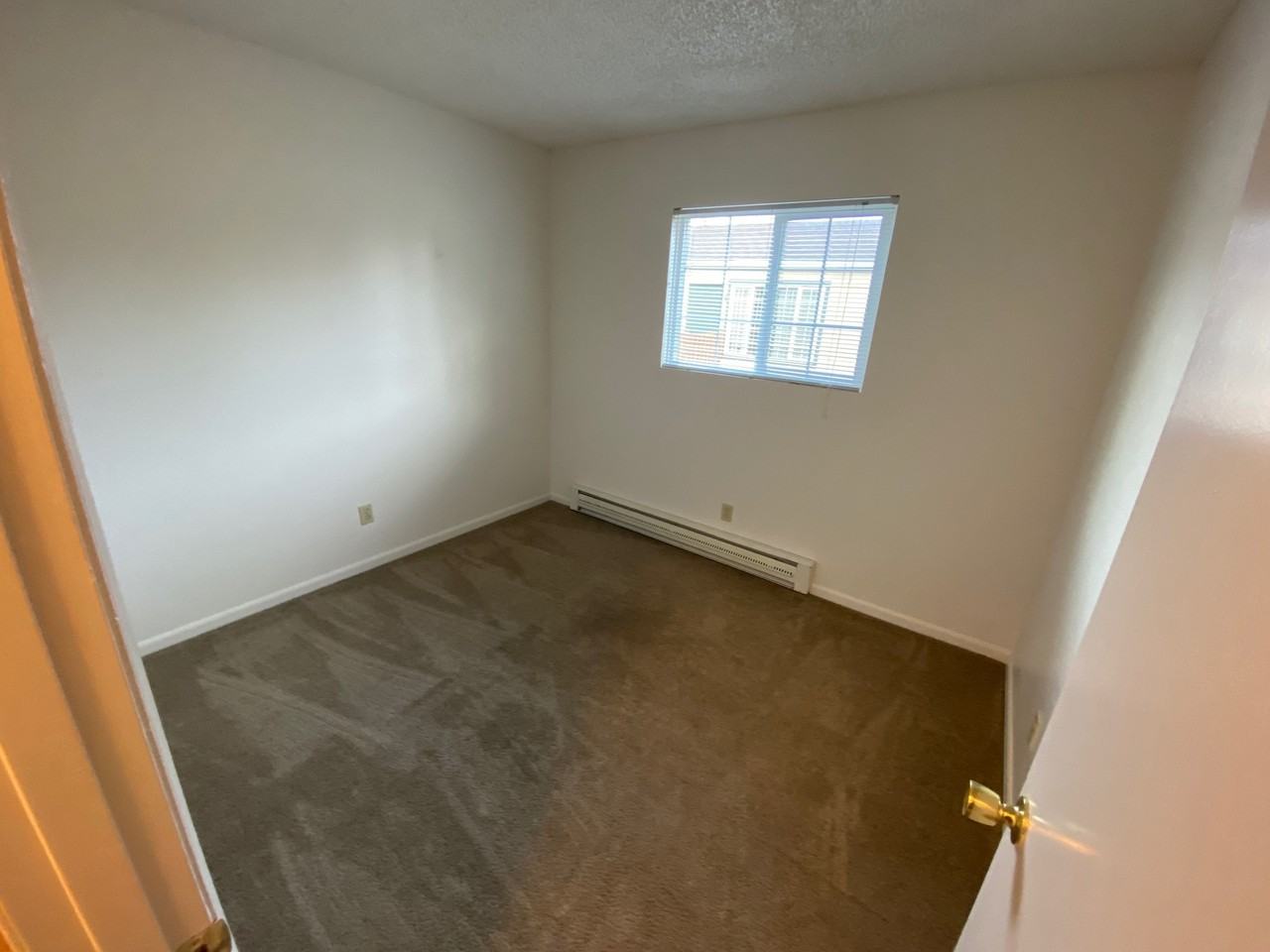 Hidden Hills Apts - Photo 5 of 13