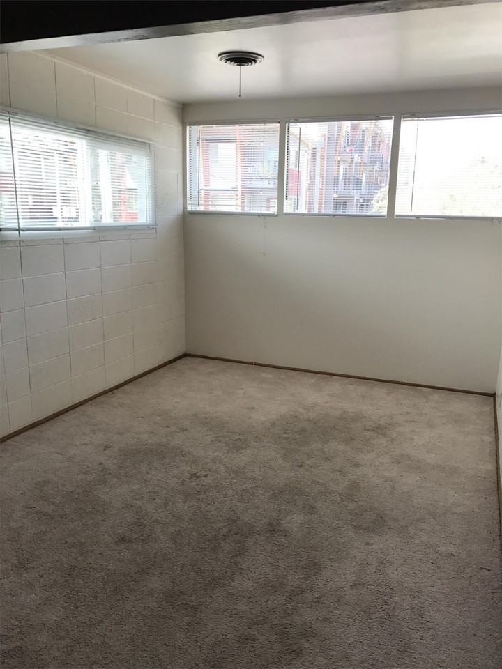 17th Avenue Office - Photo 3 of 3