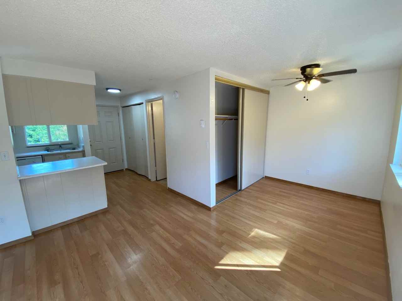 Clark Creek Apts - Photo 4 of 45