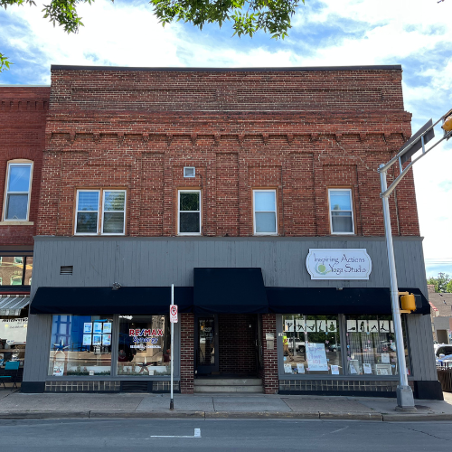 Jono Place LLC - Photo 4 of 5