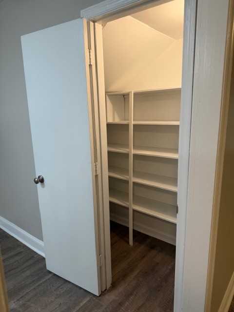 614 Chesnut Street - Photo 4 of 9