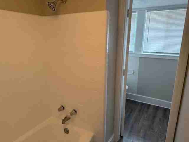 614 Chesnut Street - Photo 6 of 9