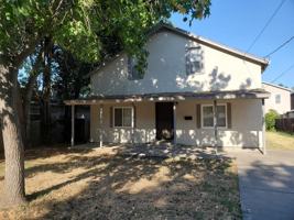 featured image of 430 Robinson Ave #1