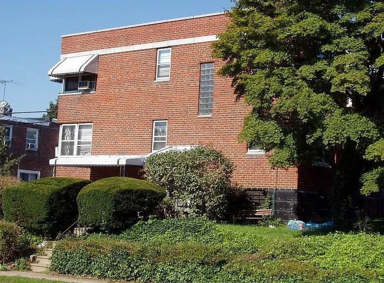 7900 Gilbert Street - Photo 2 of 8