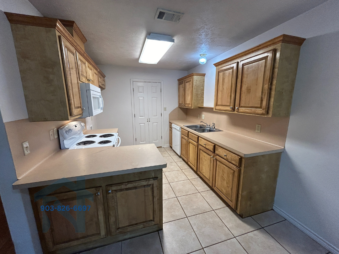 505 Hickory Street - Photo 3 of 21