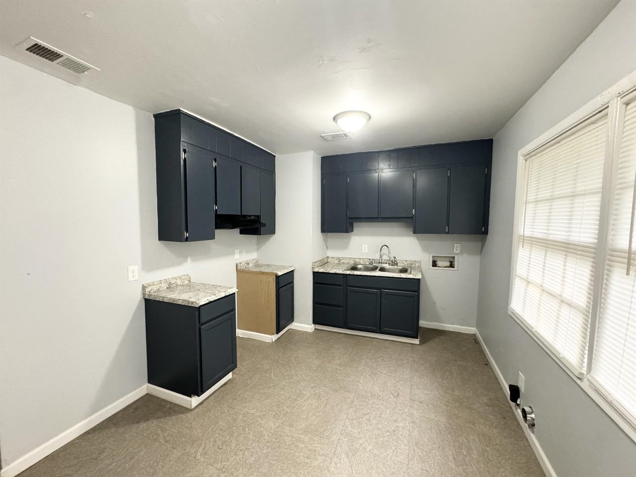 3258 Lancing Ln #1 - Photo 2 of 12