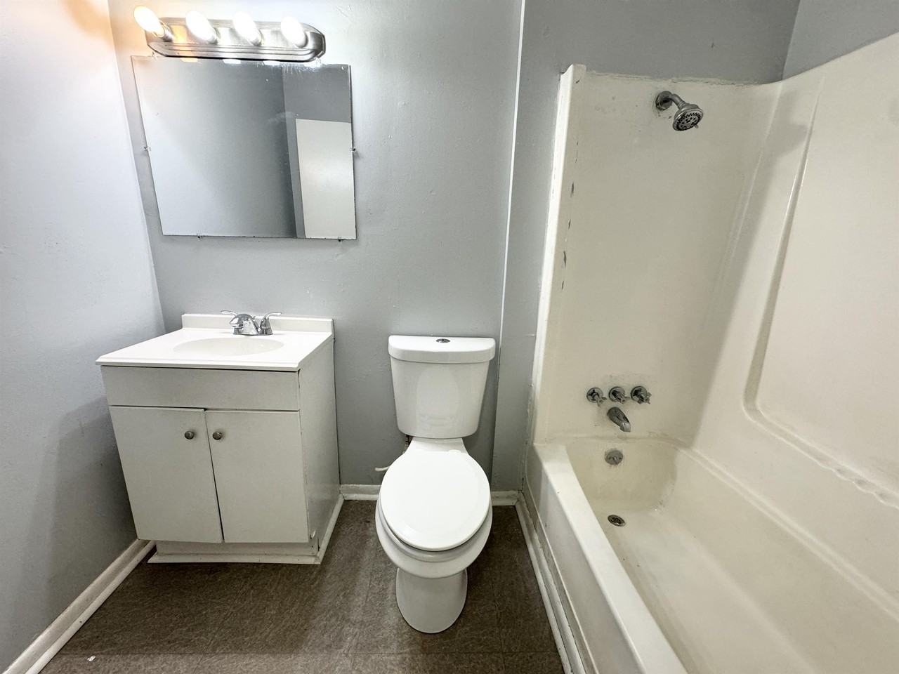 3258 Lancing Ln #1 - Photo 4 of 12