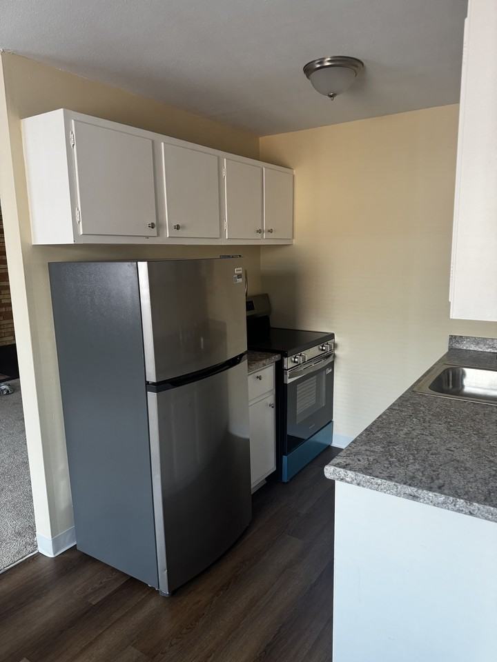 Boudinot Apartments - Photo 3 of 10