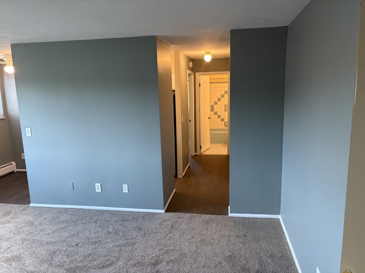 Goodman Apartments - Photo 4 of 10