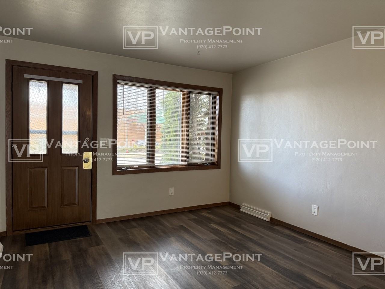 2719 N Locust St #2719 - Photo 4 of 18