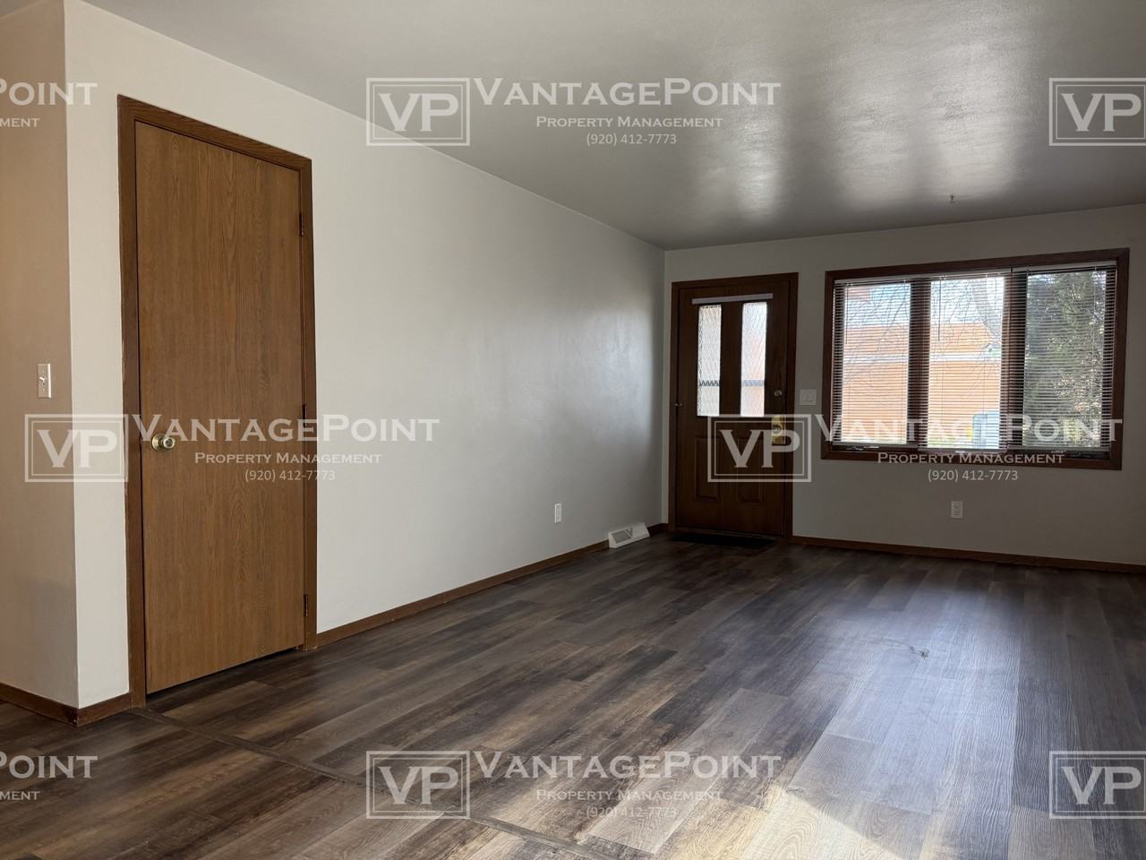 2719 N Locust St #2719 - Photo 5 of 18