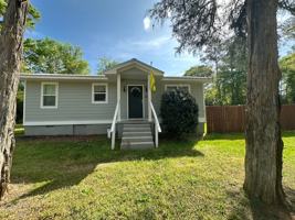 featured image of 101 N Glynn St #1