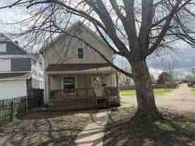 934 4th St Nw #1 - Photo 1 of 1