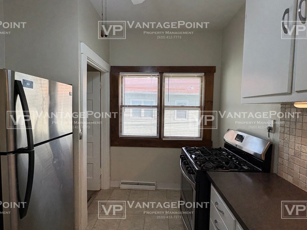 2110 Lincoln St #1 - Photo 4 of 23