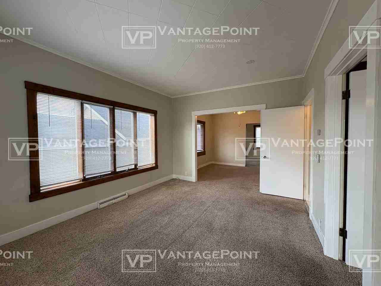 2110 Lincoln St #1 - Photo 5 of 23