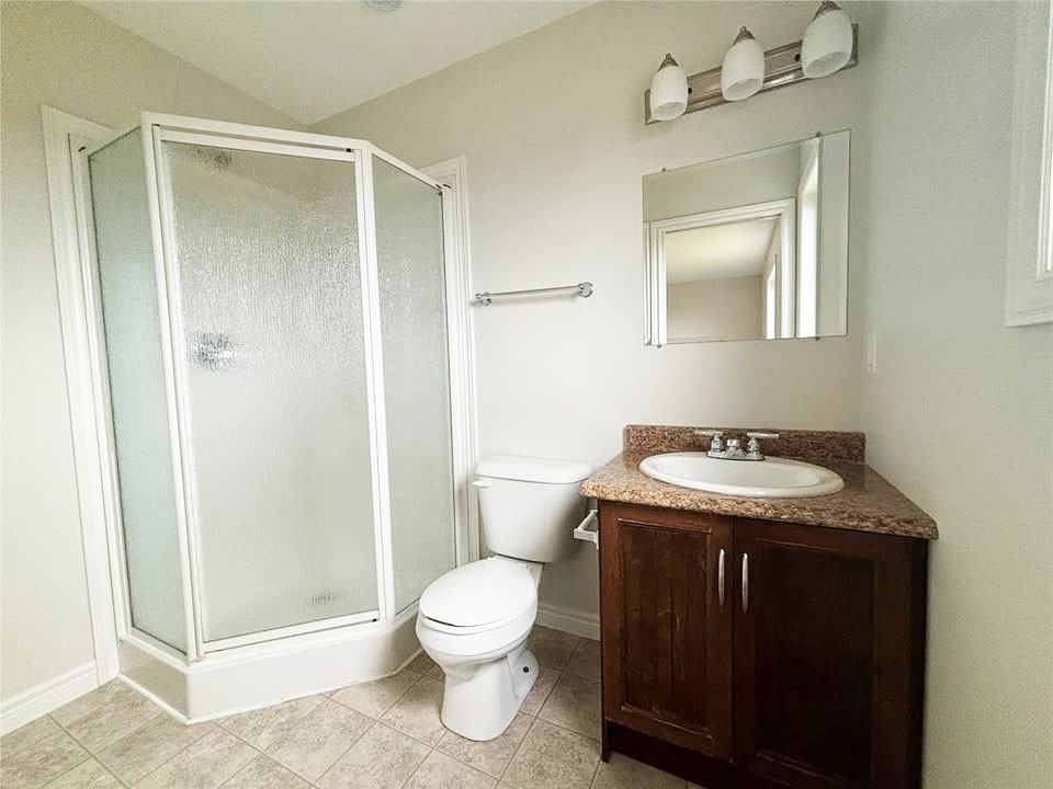 35 Rotary Dr #1 - Photo 4 of 10