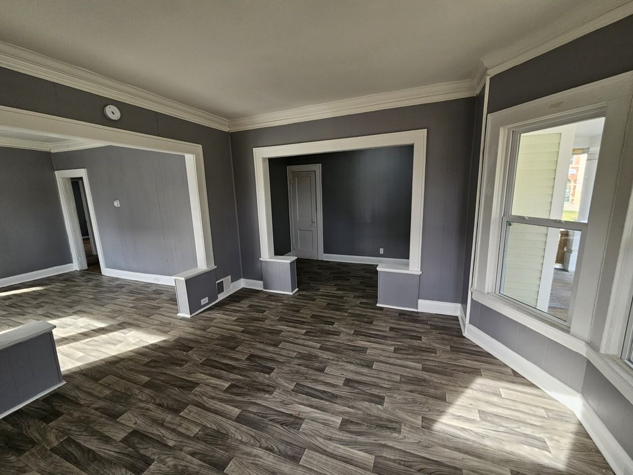 9208 Pierpont Ave - Photo 5 of 20