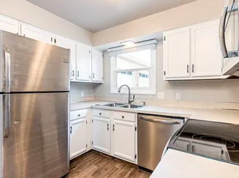 2119 8th Ave N #1 - Photo 5 of 13