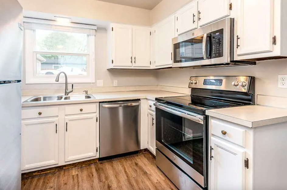 2119 8th Ave N #1 - Photo 6 of 13