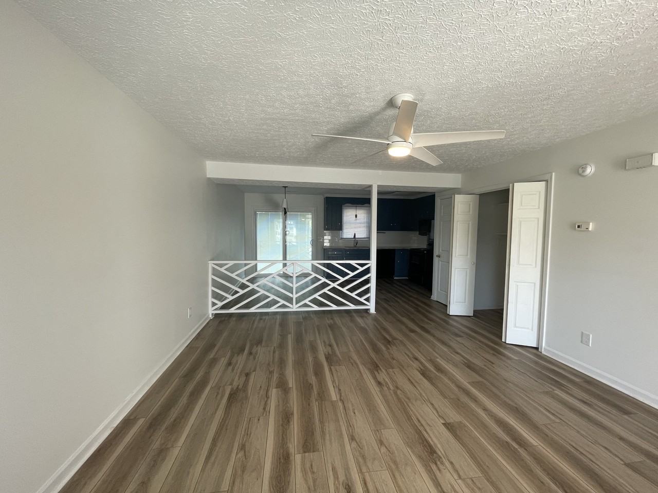 905 Old Graves Mill Rd #905 - Photo 5 of 14