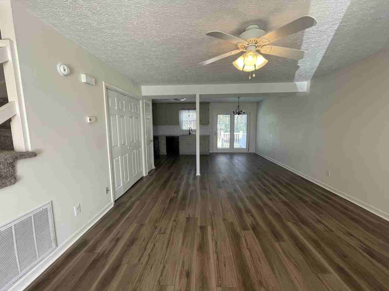 907 Old Graves Mill Rd #907 - Photo 6 of 13