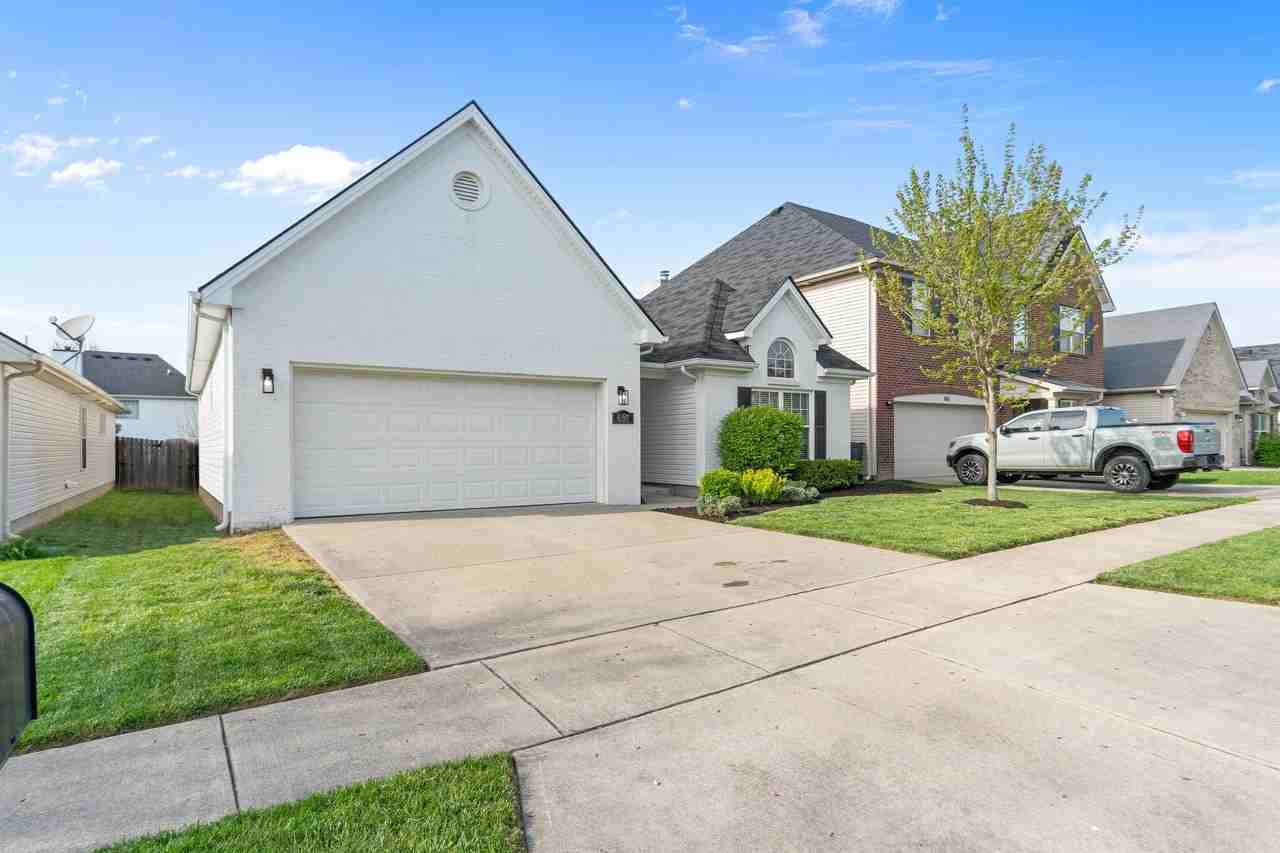 657 Cielo Vista Rd #1 - Photo 5 of 29