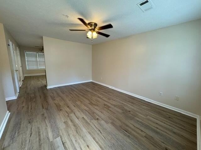 550 Date Palm Cir - Photo 2 of 22