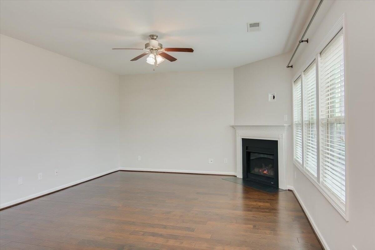 173 Tahoe Dr - Photo 4 of 28