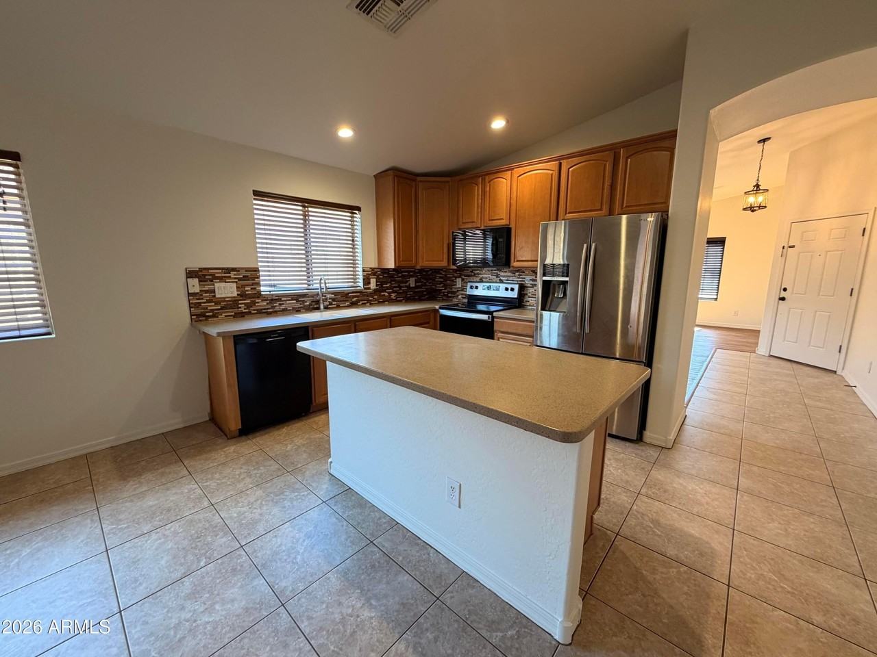 516 E Wolf Hollow Dr - Photo 7 of 46