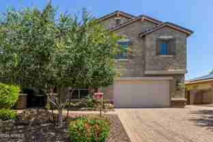 9372 W Louise Dr - Photo 1 of 1