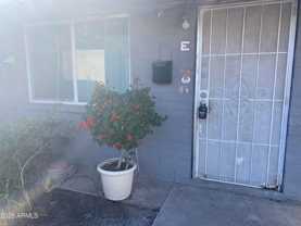 575 N Delaware St #E - Photo 1 of 1