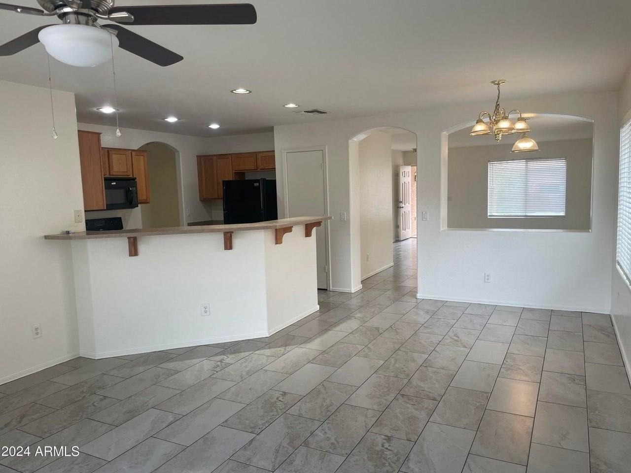 1333 S 220th Dr - Photo 4 of 22