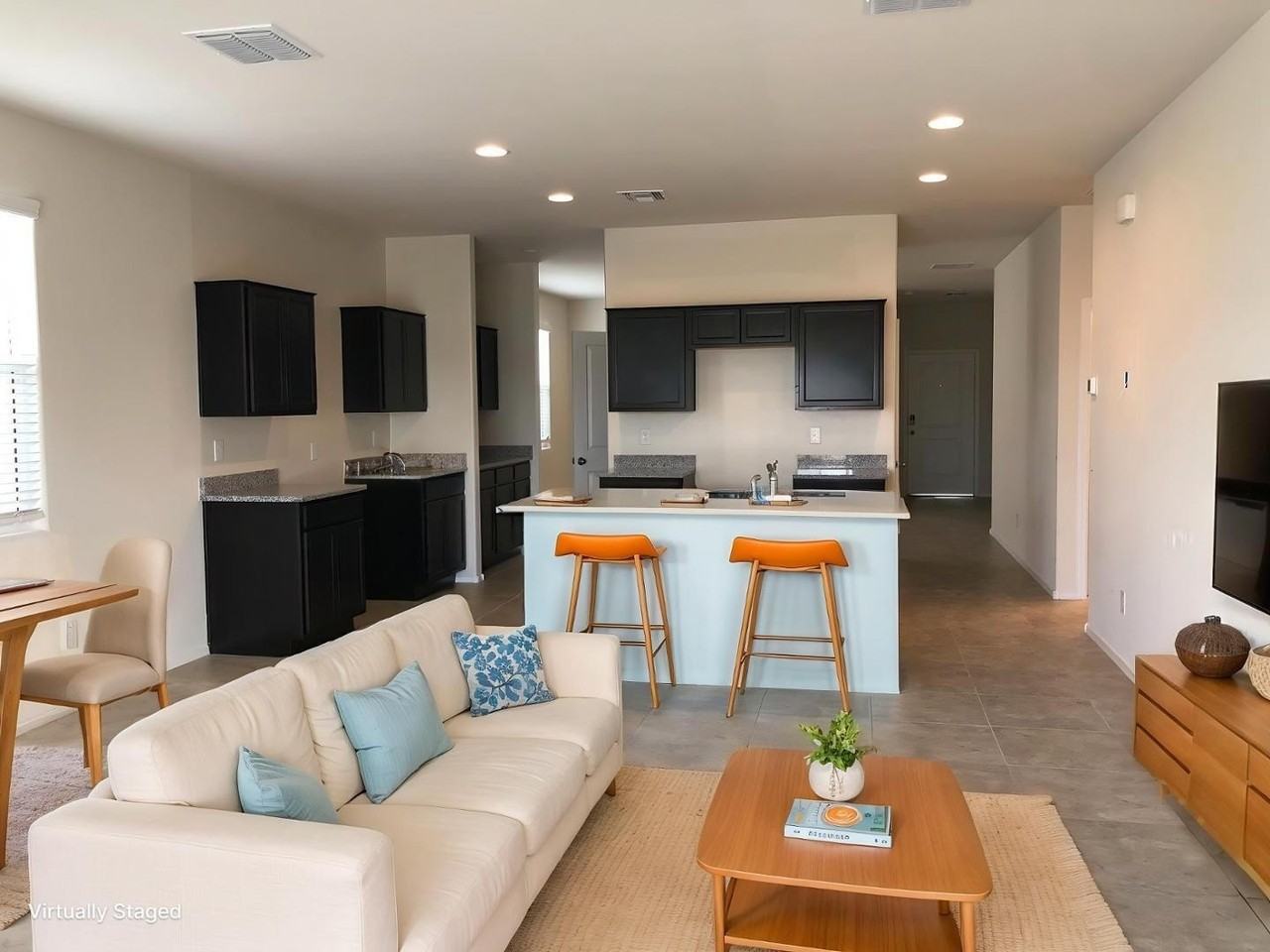 3539 N Montoya Ln - Photo 2 of 19