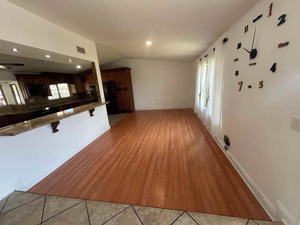 6916 W Georgia Ave - Photo 5 of 50