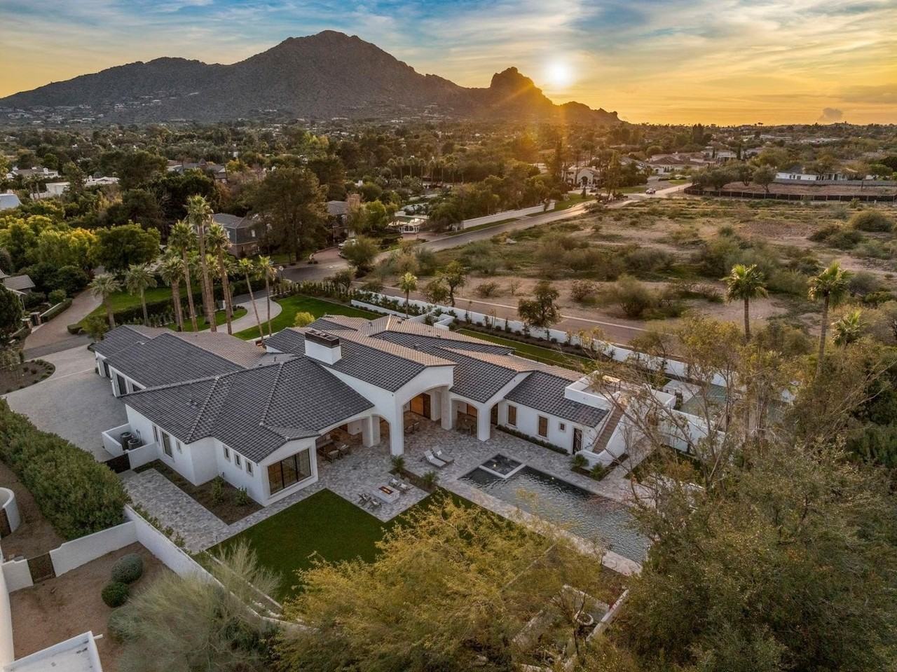 6500 E Cactus Wren Rd - Photo 6 of 50