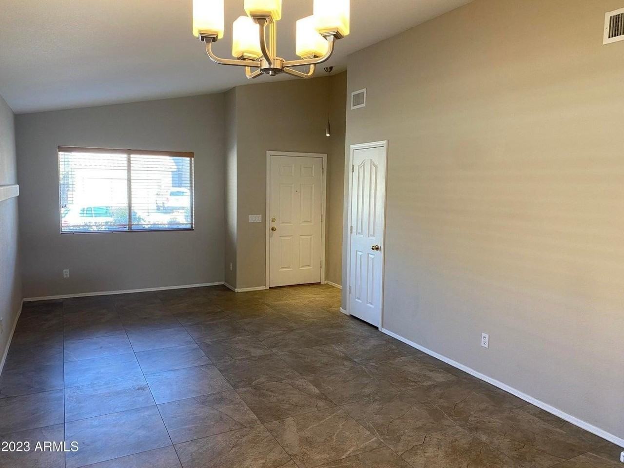 6335 W Saddlehorn Rd - Photo 2 of 9