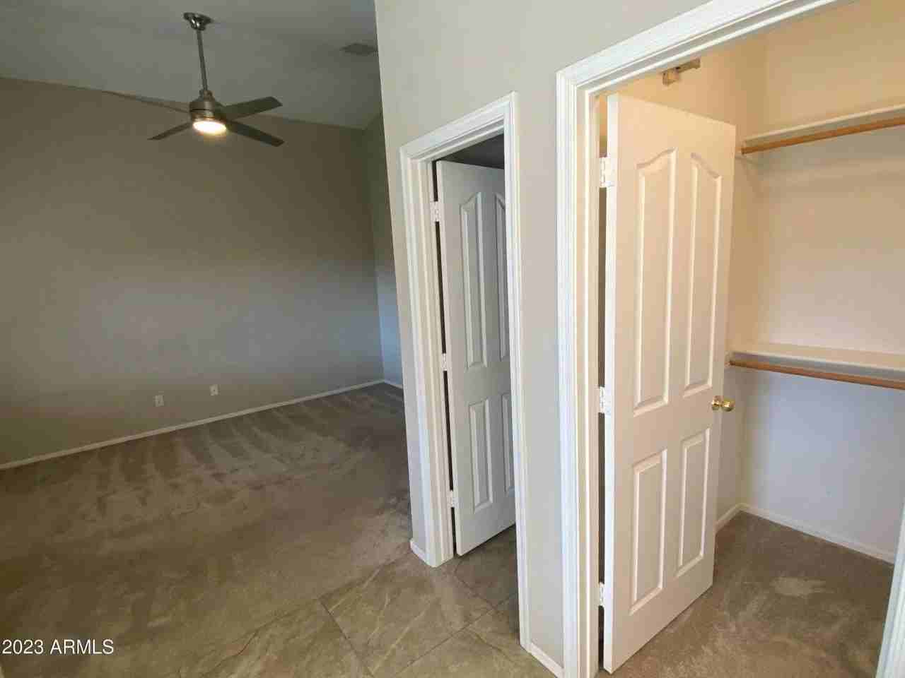 6335 W Saddlehorn Rd - Photo 5 of 9